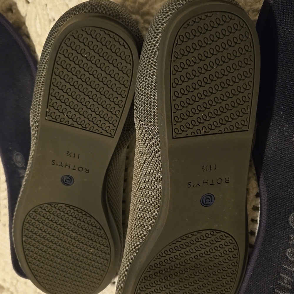 Rothy's grey flats - Picture 3 of 4